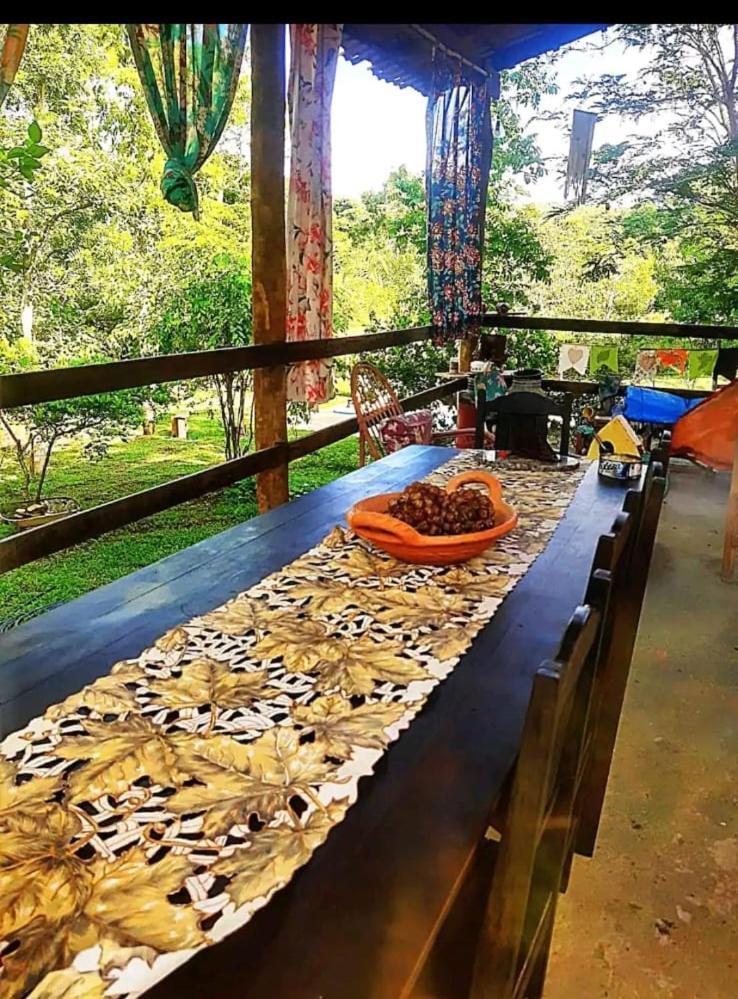 2 Suites Piscina, Area De Lazer, Currasqueira - 1 Km Do Centro Pirenopolis Ngoại thất bức ảnh